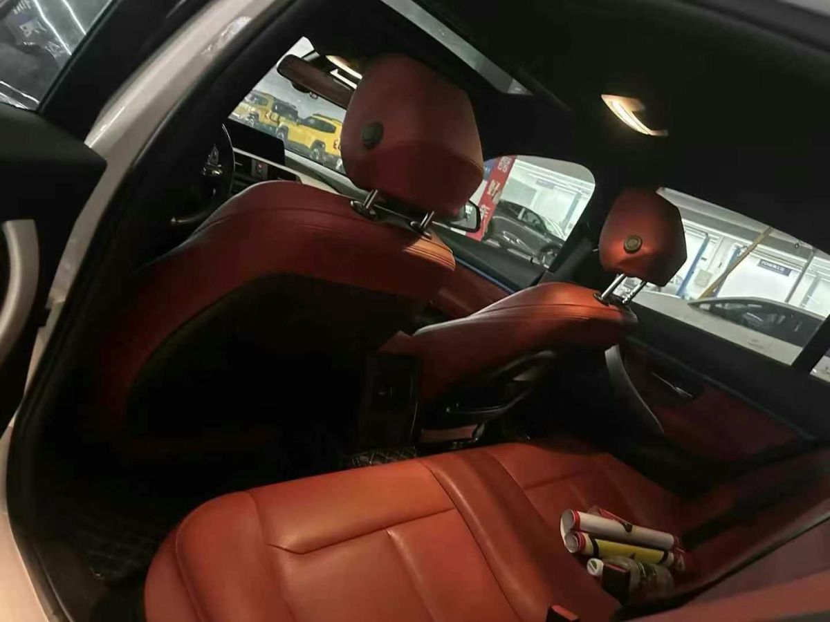 寶馬 寶馬3系  2019款 320Li xDrive 2.0T 時(shí)尚型圖片