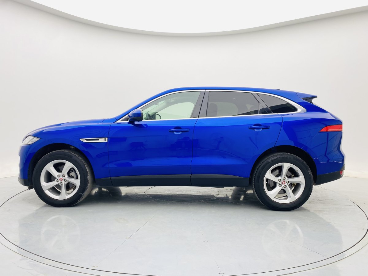 2020年6月捷豹 F-PACE  2020款 2.0T 都市尊享版