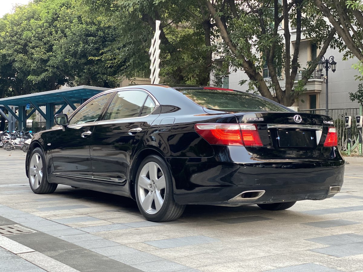 雷克薩斯 LS  2006款 460L 尊貴版圖片