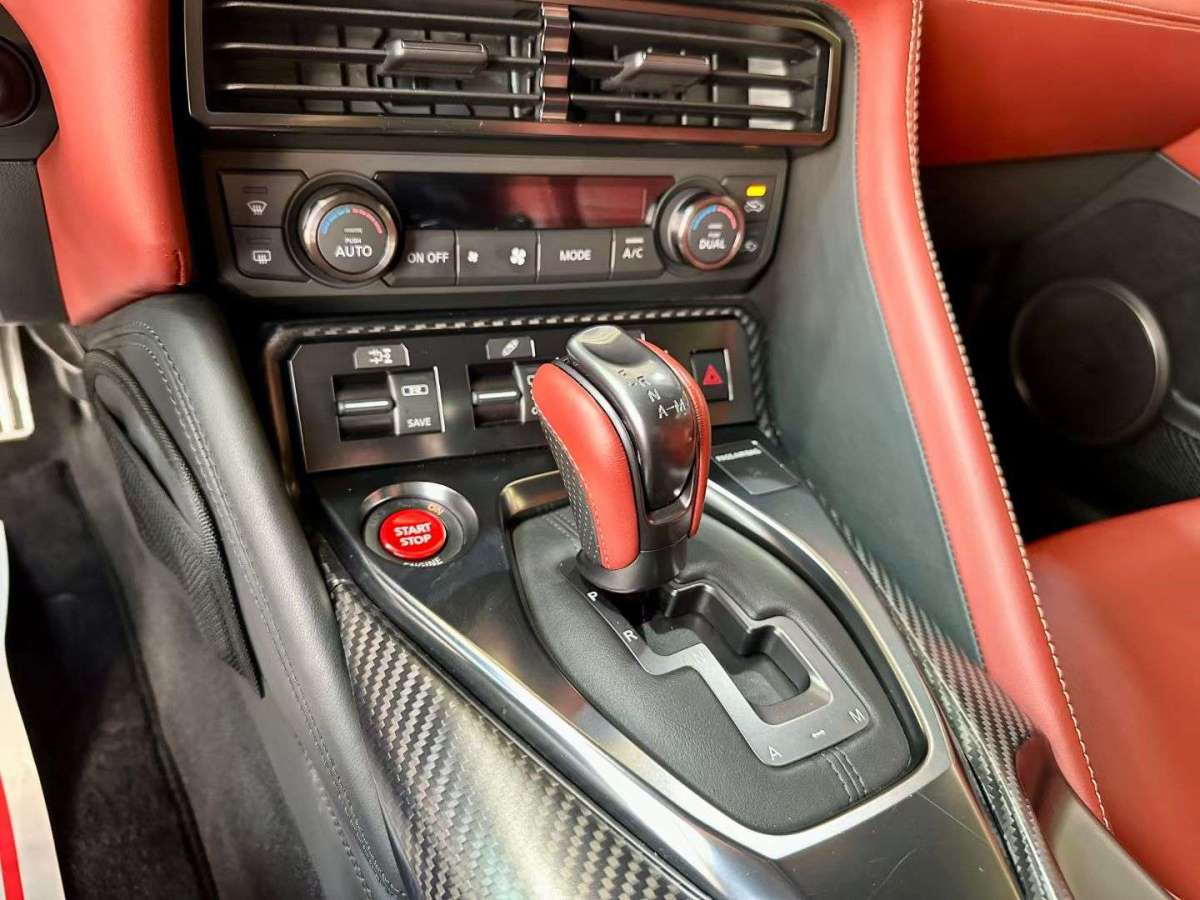 日产 GT-R  2017款 3.8T 旗舰版图片