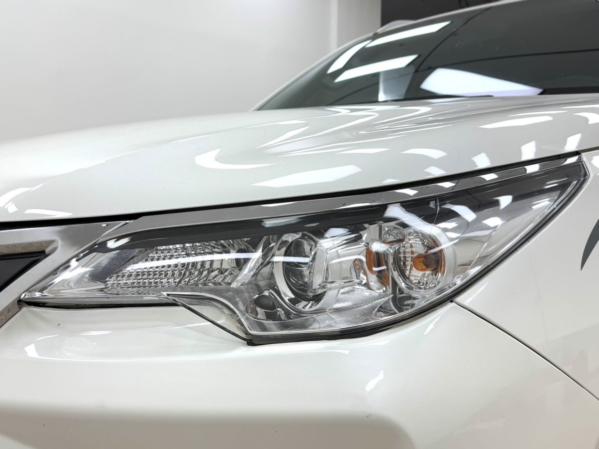 豐田 Fortuner  2016款 2.7L 中東版圖片