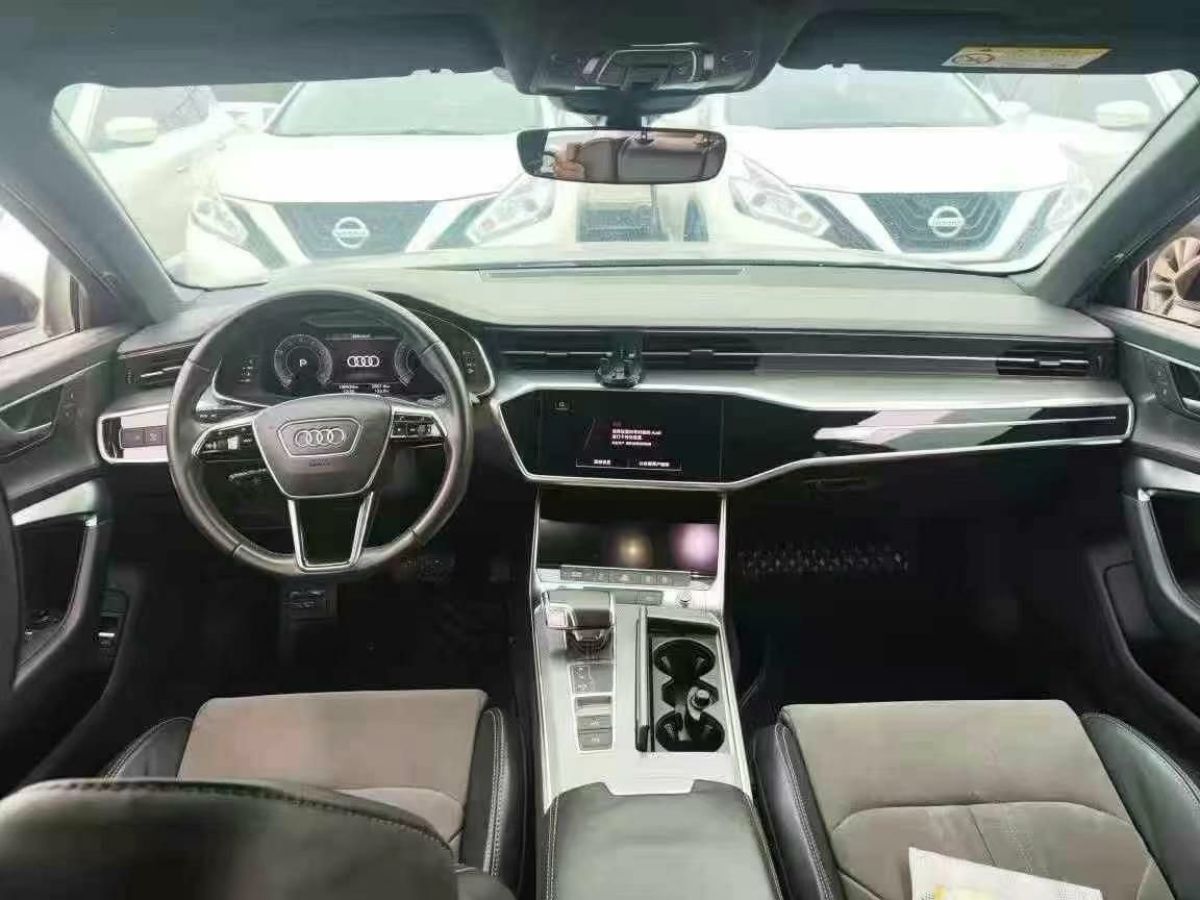 奧迪 奧迪A6L  2022款 40 TFSI 豪華動(dòng)感型圖片
