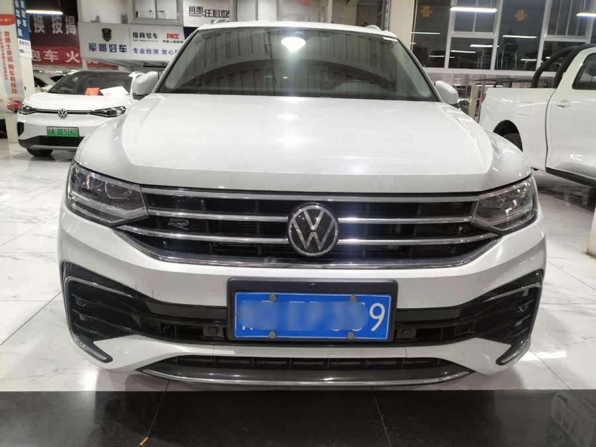 大眾 途觀L  2023款 改款 330TSI 自動兩驅(qū)R-Line越享版圖片