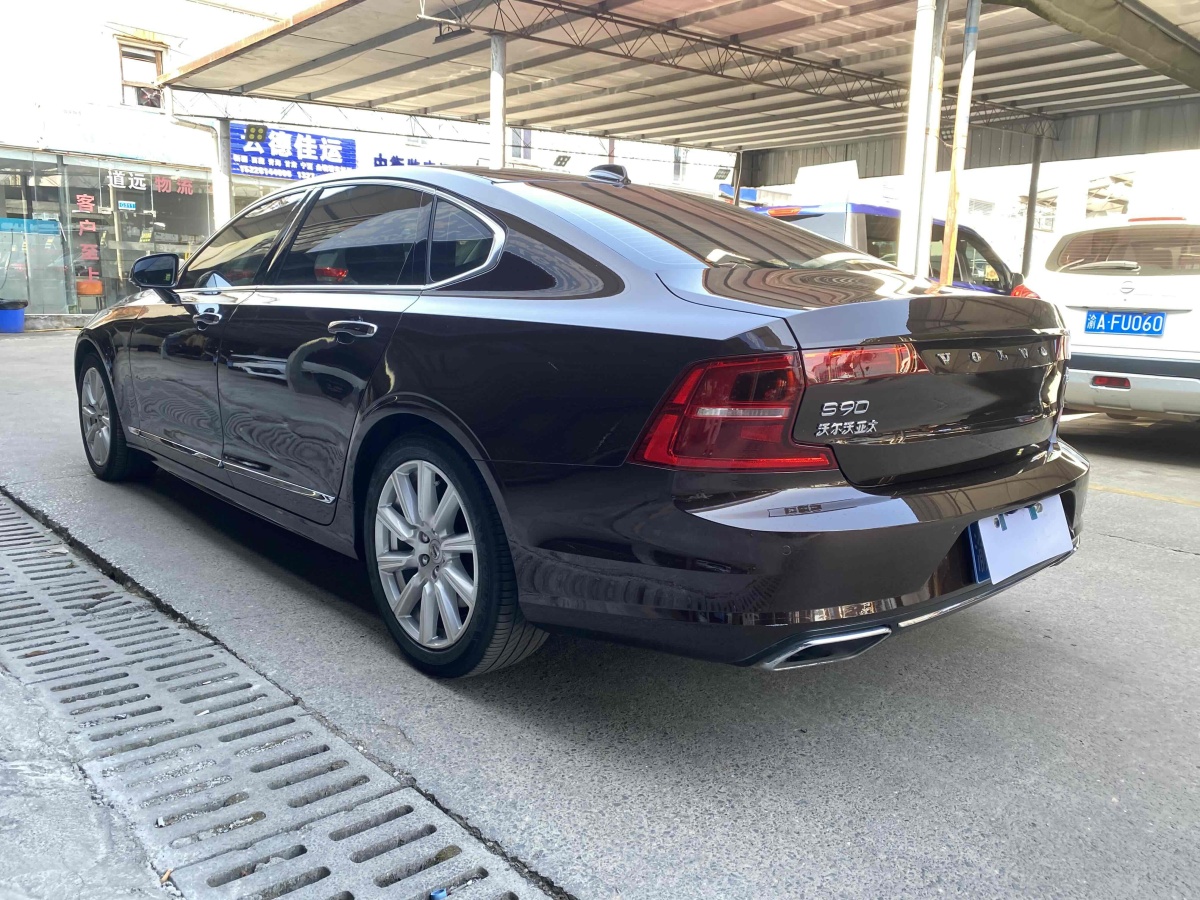 沃尔沃 S90  2020款 改款 T5 智远豪华版图片