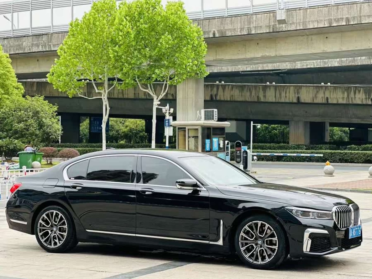 寶馬 寶馬7系  2018款 730Li 領(lǐng)先型 卓越套裝圖片