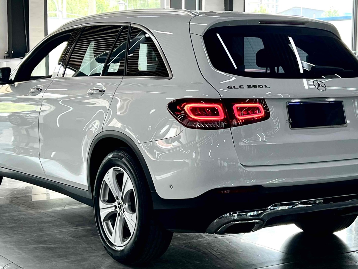奔馳 奔馳GLC  2018款 改款 GLC 260 4MATIC 豪華型圖片