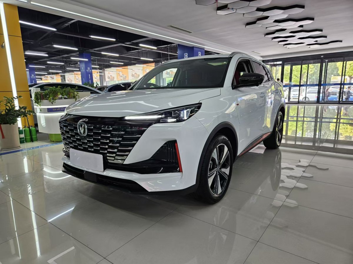 長(zhǎng)安 CS55 PLUS  2022款 第二代 1.5T DCT尊貴型圖片