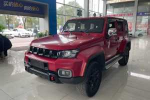 BJ40 北京 2.0D 自動四驅(qū)刀鋒英雄版?zhèn)b客型