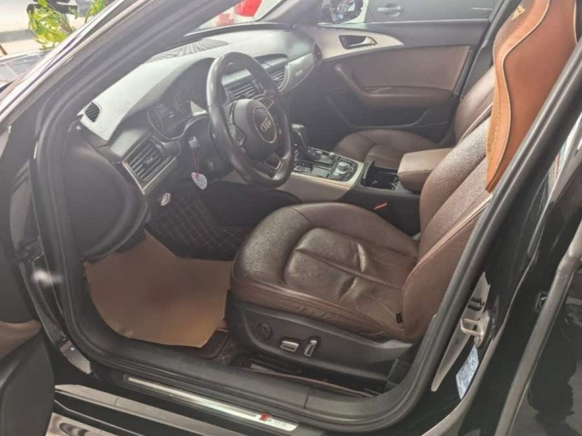 奧迪 奧迪A4L  2018款 30周年年型 45 TFSI quattro 運動型圖片