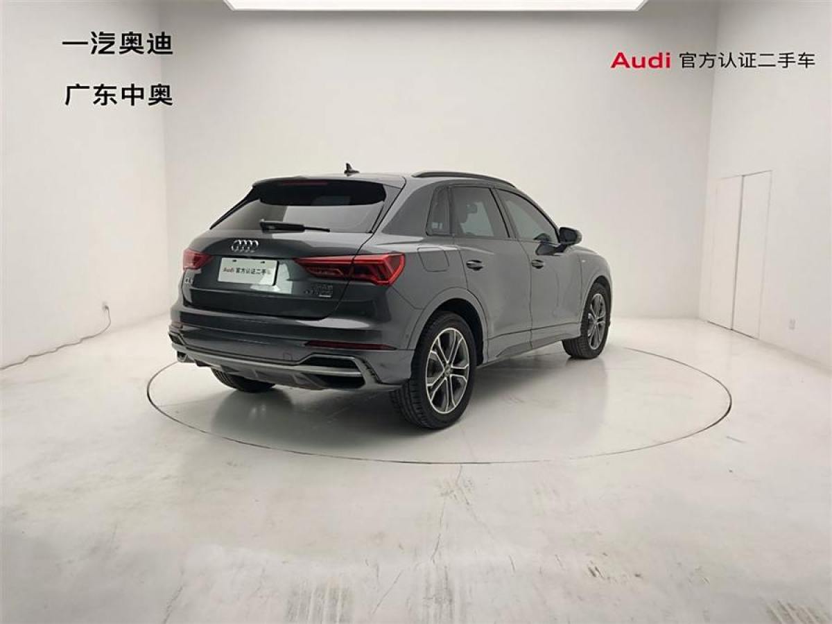 奧迪 奧迪Q3  2022款 40 TFSI 時尚動感型圖片