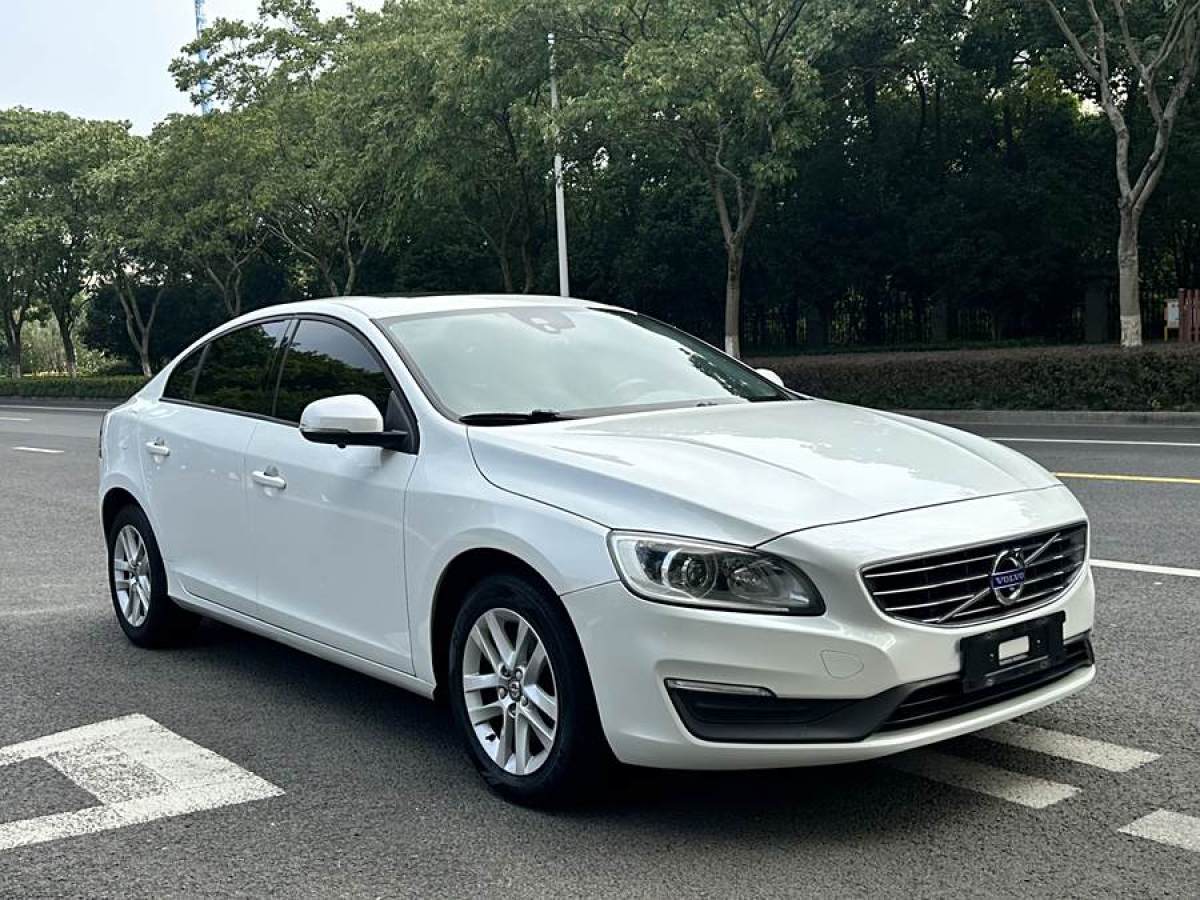 沃爾沃 S60  2016款 S60L 1.5T T3 智行版圖片