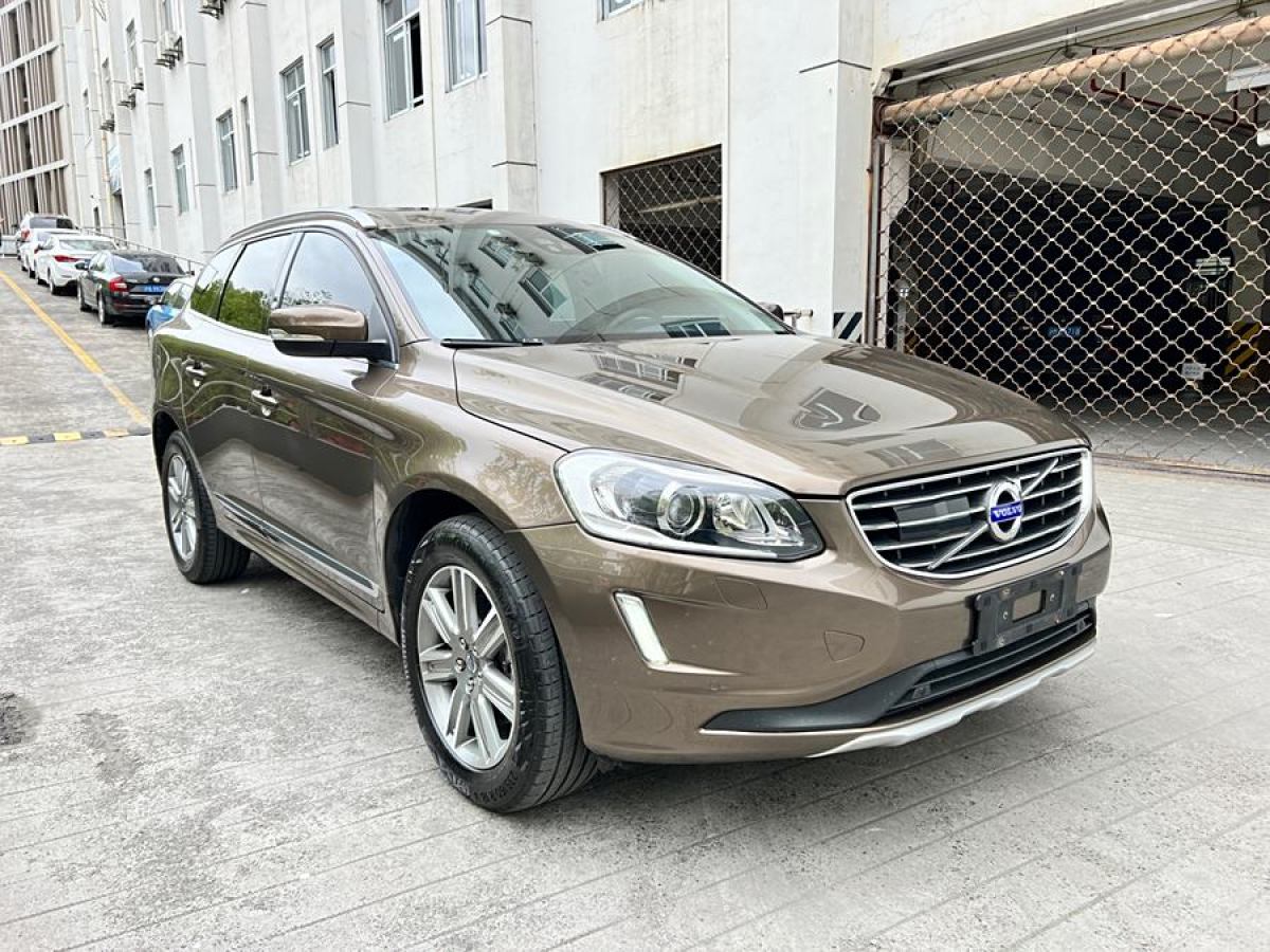 2016年6月沃爾沃 XC60  2016款 T5 AWD 智遠(yuǎn)版