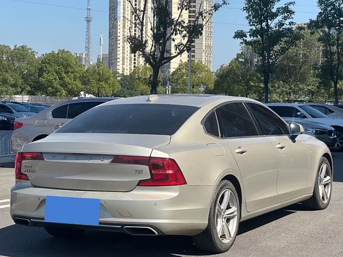 沃爾沃 S90  2018款 T4 智遠(yuǎn)版圖片