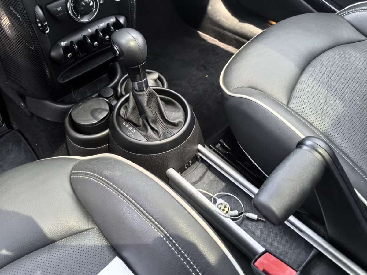 MINI COUNTRYMAN  2014款 1.6L COOPER Fun圖片