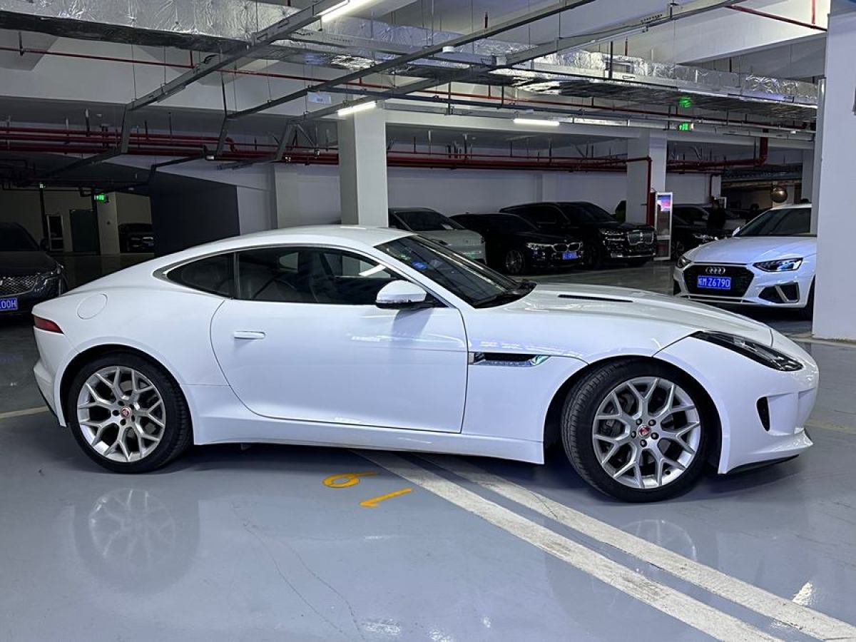 捷豹 F-TYPE  2015款 3.0T 硬頂版圖片