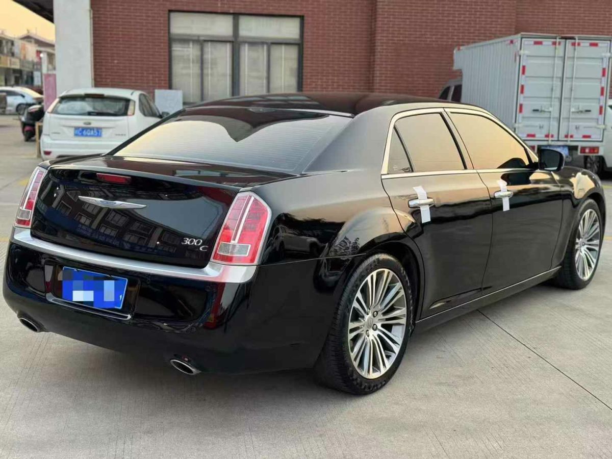 克萊斯勒 300C  2013款 3.6L 尊崇版圖片