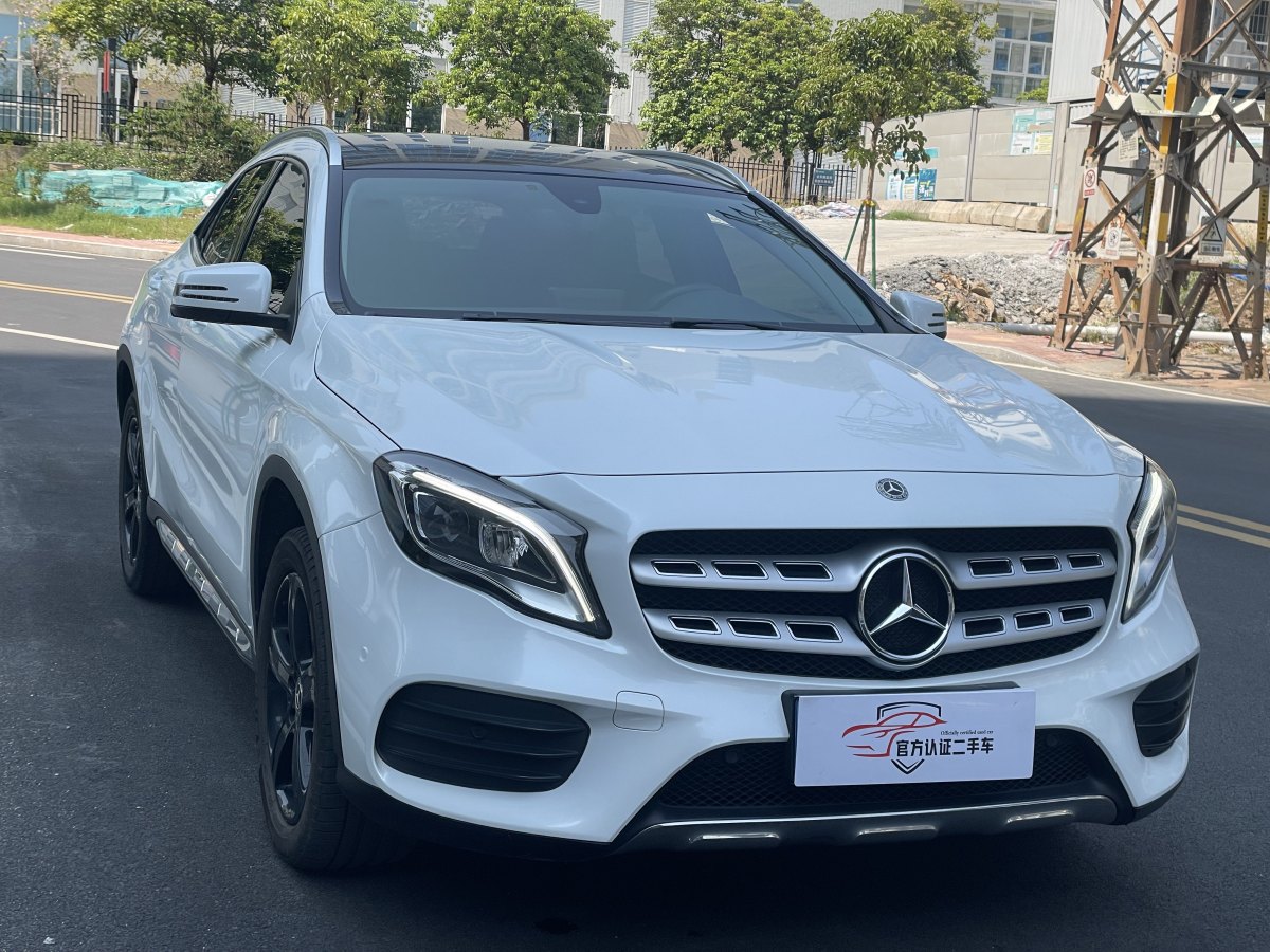 奔馳 奔馳GLA  2019款 GLA 200 時尚型圖片