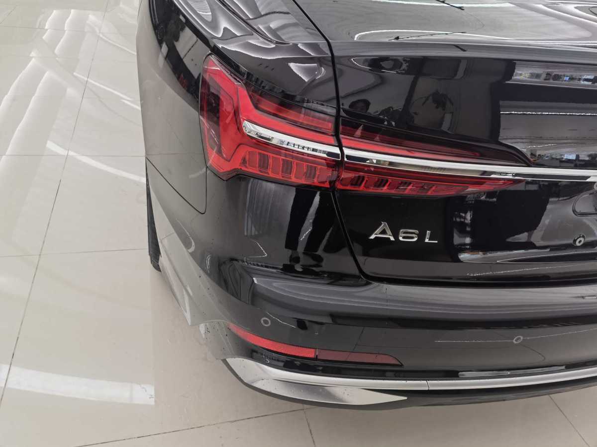奧迪 奧迪A6L  2025款 45 TFSI quattro 臻選動感型圖片
