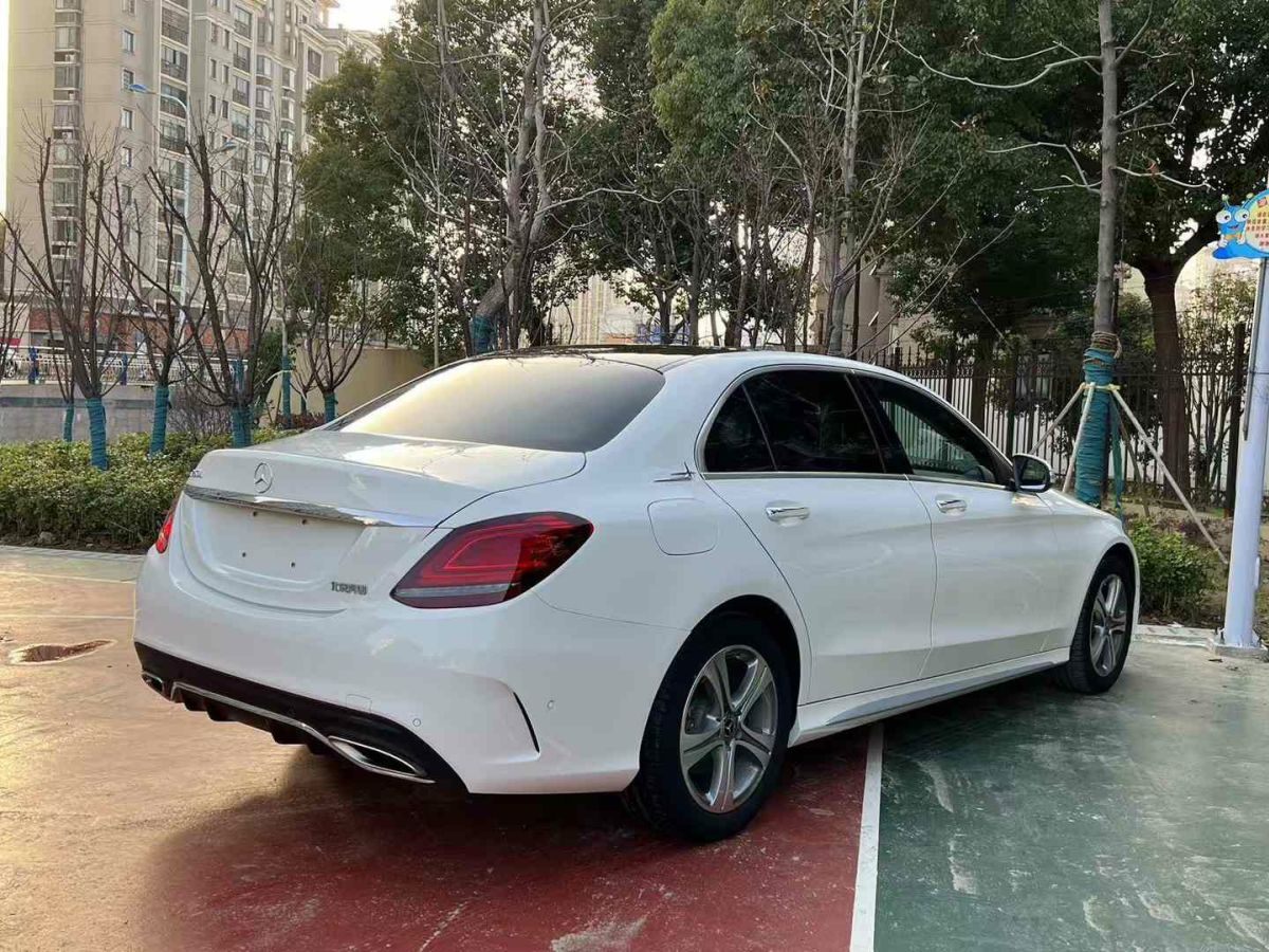 奔馳 奔馳C級(jí)  2020款 C 300 L圖片