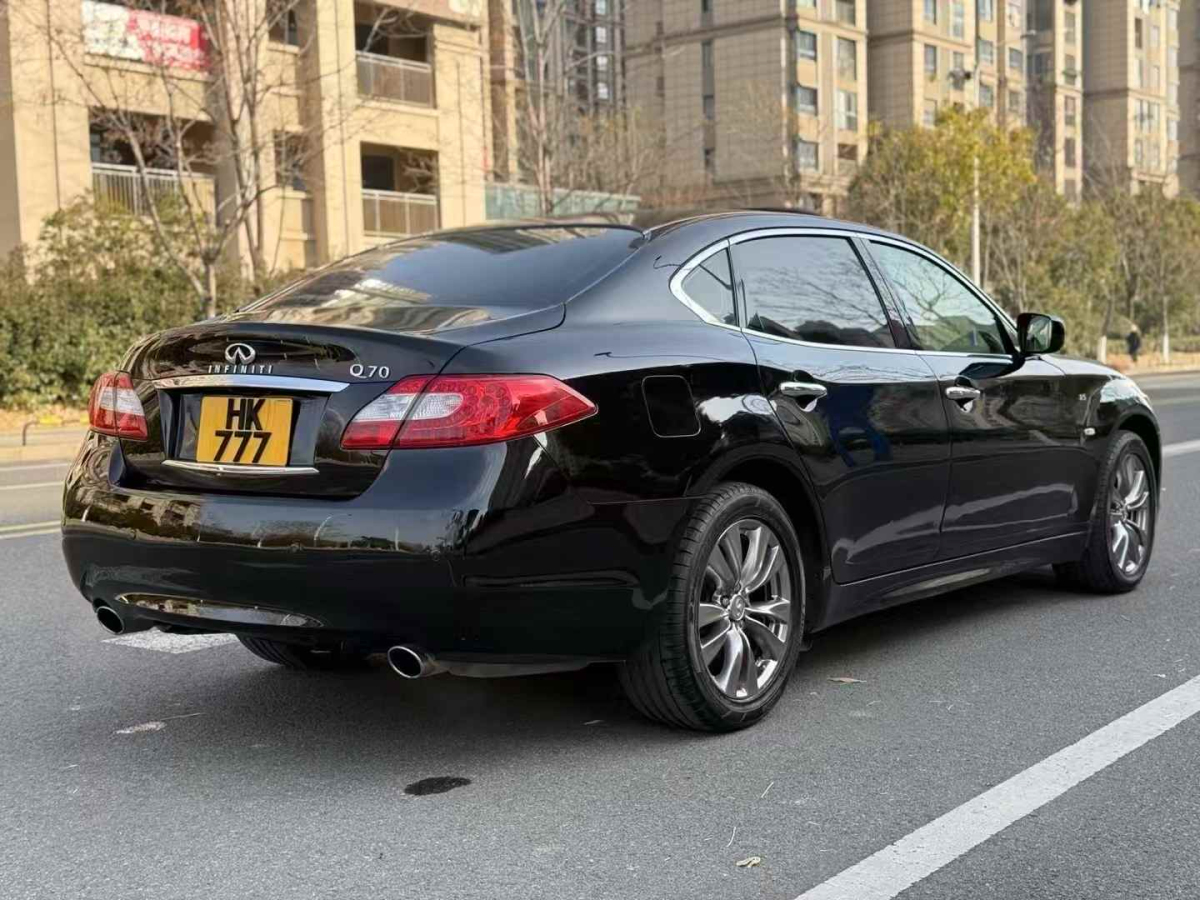 英菲尼迪 Q70  2013款 Q70L 2.5L 雅致版圖片