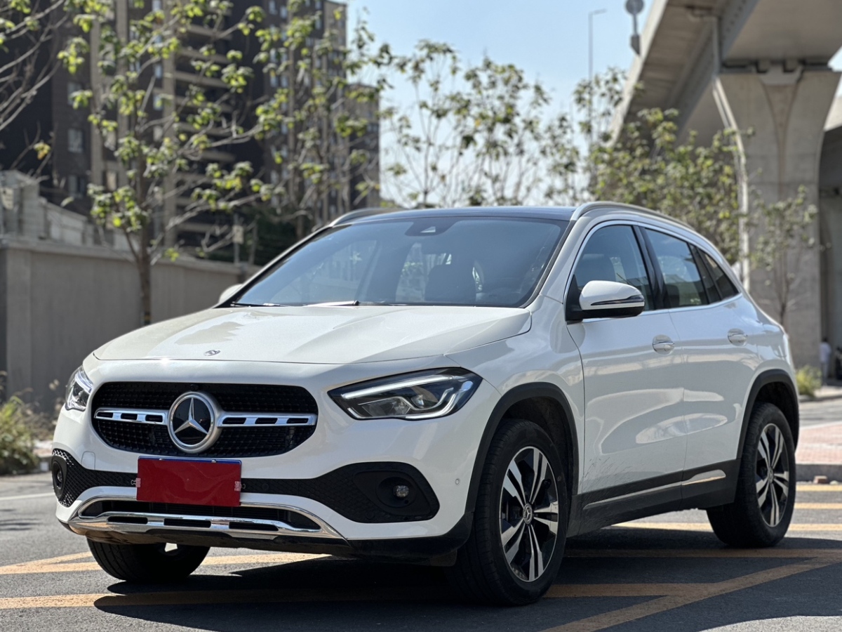 2024年8月奔馳 奔馳GLA  2016款 GLA 220 4MATIC 時(shí)尚型