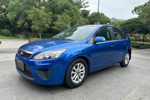 ?？怂?福特 兩廂經(jīng)典 1.8L 手動時尚型