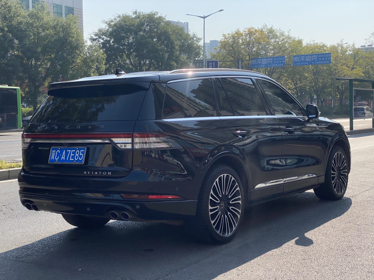 林肯 飛行家  2020款 3.0T V6 四驅(qū)總統(tǒng)版圖片