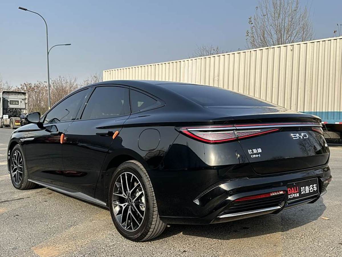 比亞迪 海豹  2023款 DM-i 1.5L 121km 尊貴型圖片