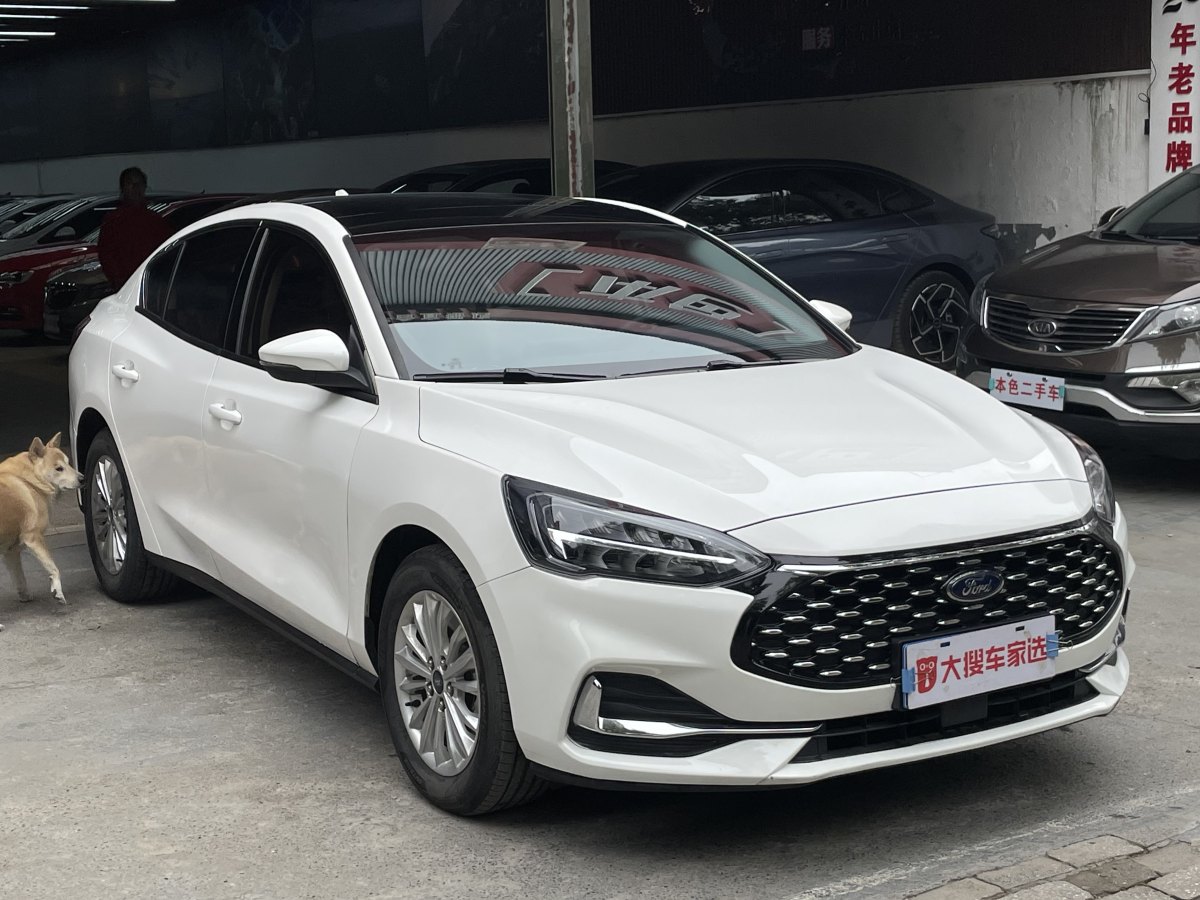 福特 ?？怂? 2021款 三廂 EcoBoost 180 自動(dòng)鋒潮型圖片