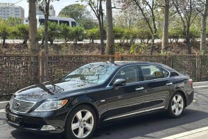 LS 雷克薩斯 460L