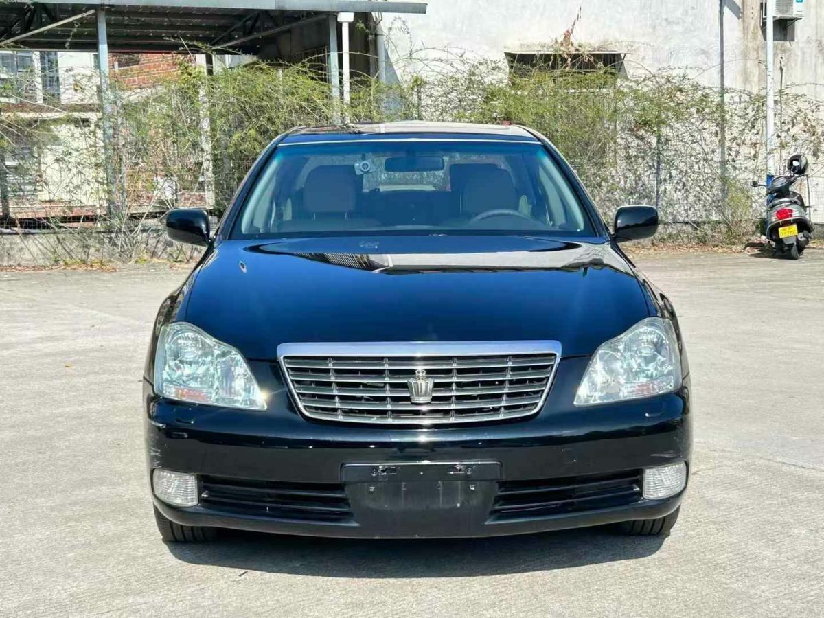 豐田 皇冠  2007款 2.5L Royal 導(dǎo)航版圖片