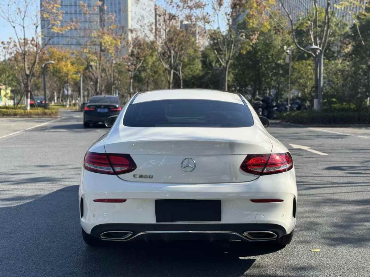 奔馳 奔馳C級(jí)  2019款 C 300 轎跑車(chē)圖片