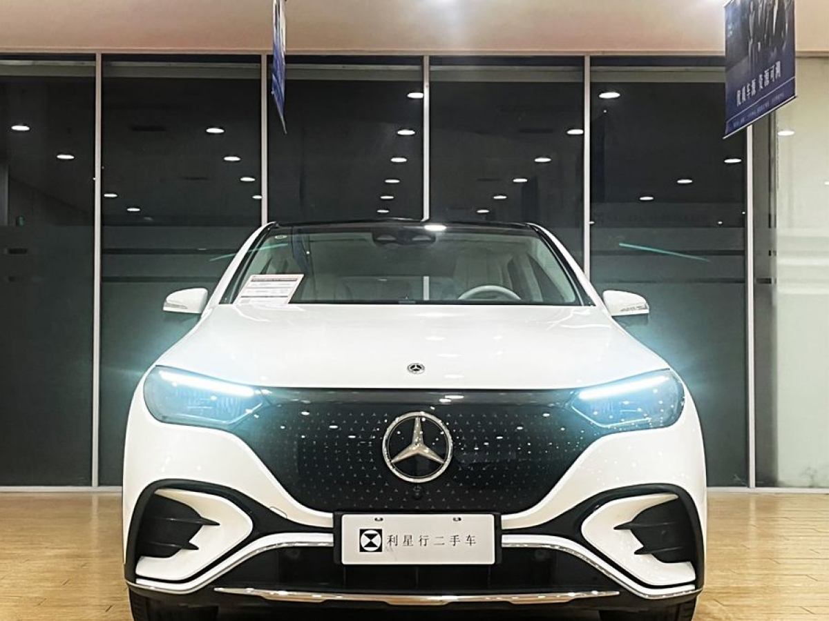 奔馳 奔馳EQE SUV  2023款 350 4MATIC 豪華版圖片