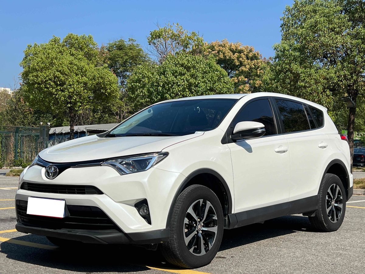 豐田 RAV4  2019款 榮放 2.0L CVT兩驅(qū)先鋒版圖片