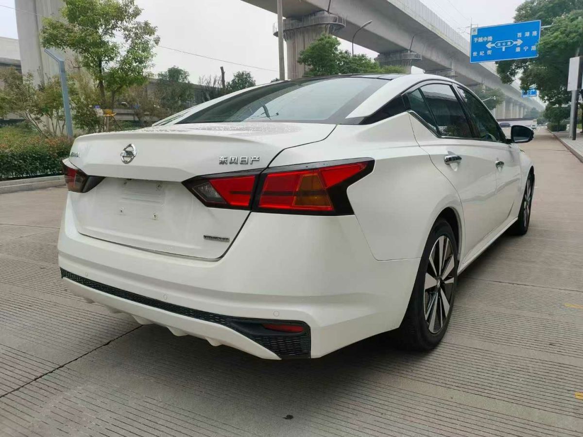 日產(chǎn) 天籟  2021款 2.0L XE 專享版圖片