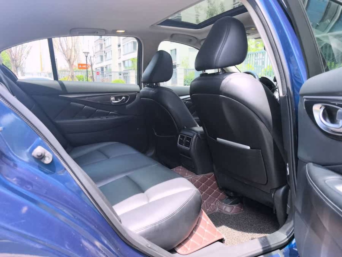 英菲尼迪 Q50L  2016款 2.0T 舒適版圖片