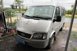 經(jīng)典全順 福特 2.4L長軸15座中頂客車4G64S4N