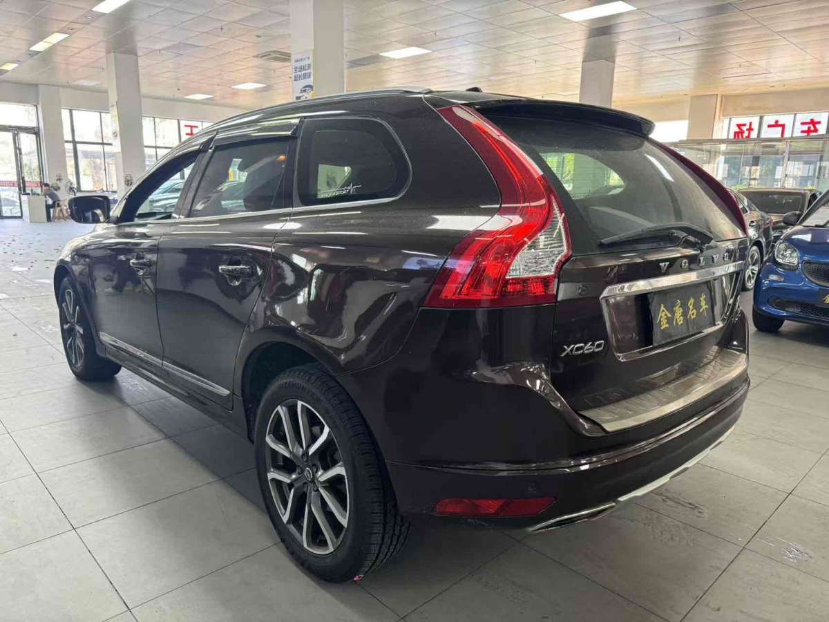 沃爾沃 XC60  2017款 T5 AWD 智遠(yuǎn)升級(jí)版圖片