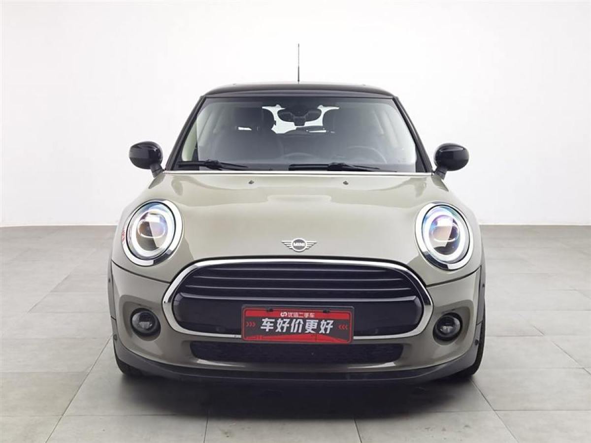 MINI MINI  2020款 1.5T COOPER 經(jīng)典派圖片