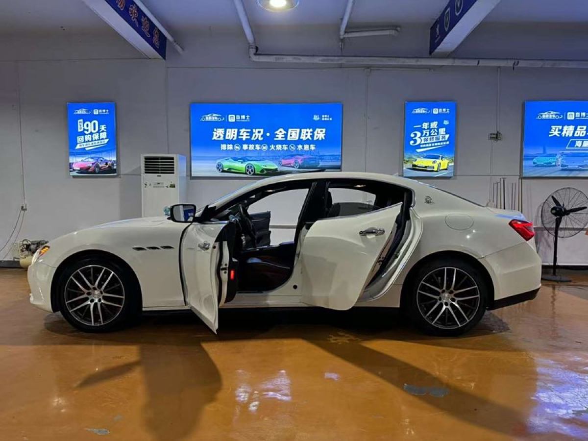 瑪莎拉蒂 Ghibli  2014款 3.0T 標(biāo)準(zhǔn)版圖片