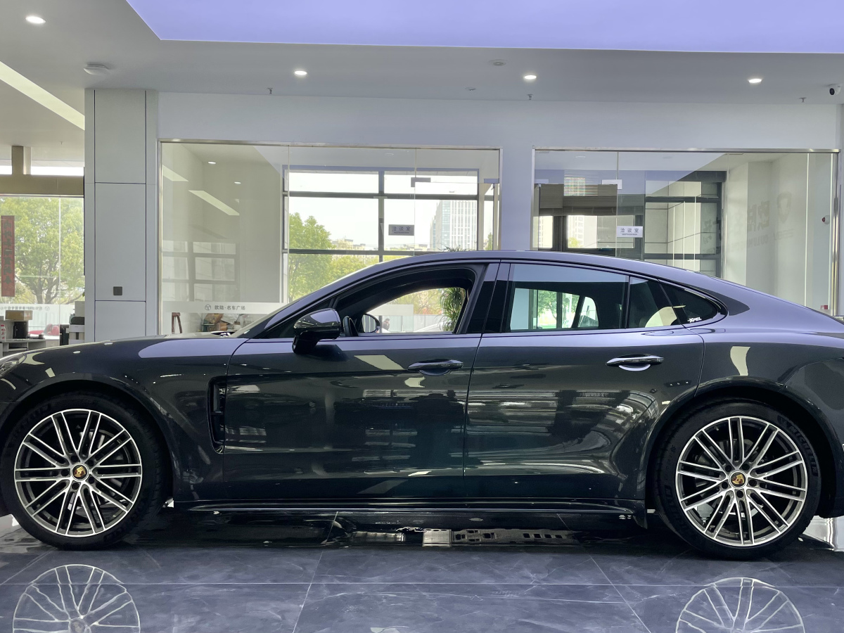 2022年2月保时捷 Panamera  2021款 Panamera 2.9T