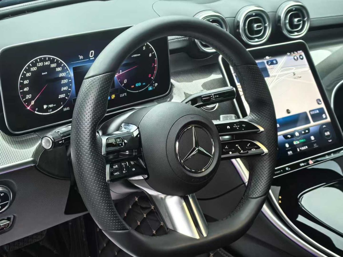 奔馳 奔馳C級(jí)  2024款 C 260 L 4MATIC 運(yùn)動(dòng)版圖片