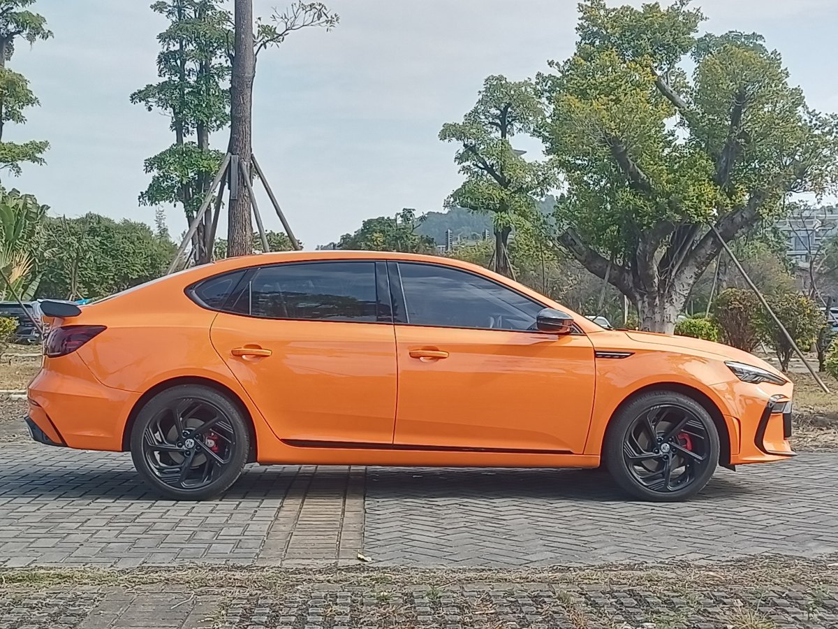 名爵 名爵6 2010款 mg6 1.8t 豪華版圖片