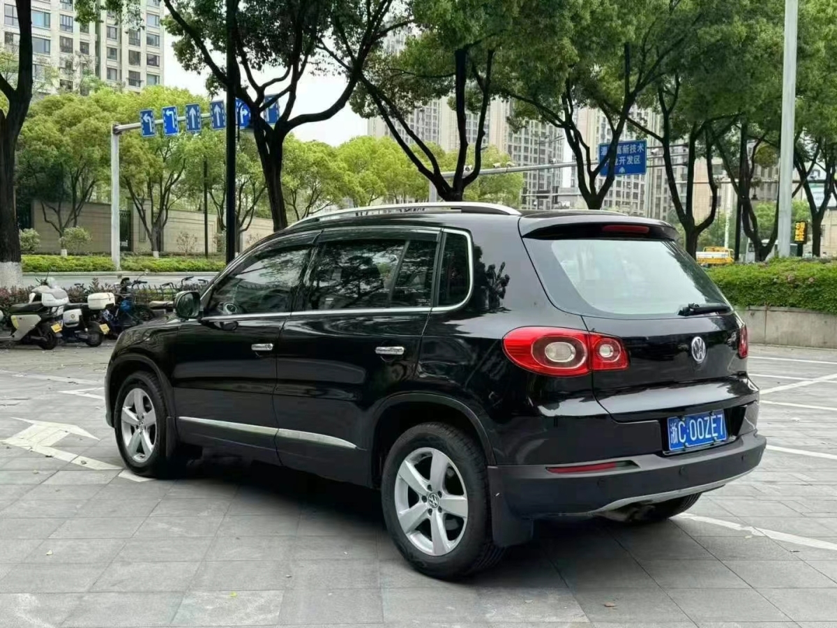 大眾 途觀  2012款 1.8TSI 自動(dòng)兩驅(qū)耀智版圖片