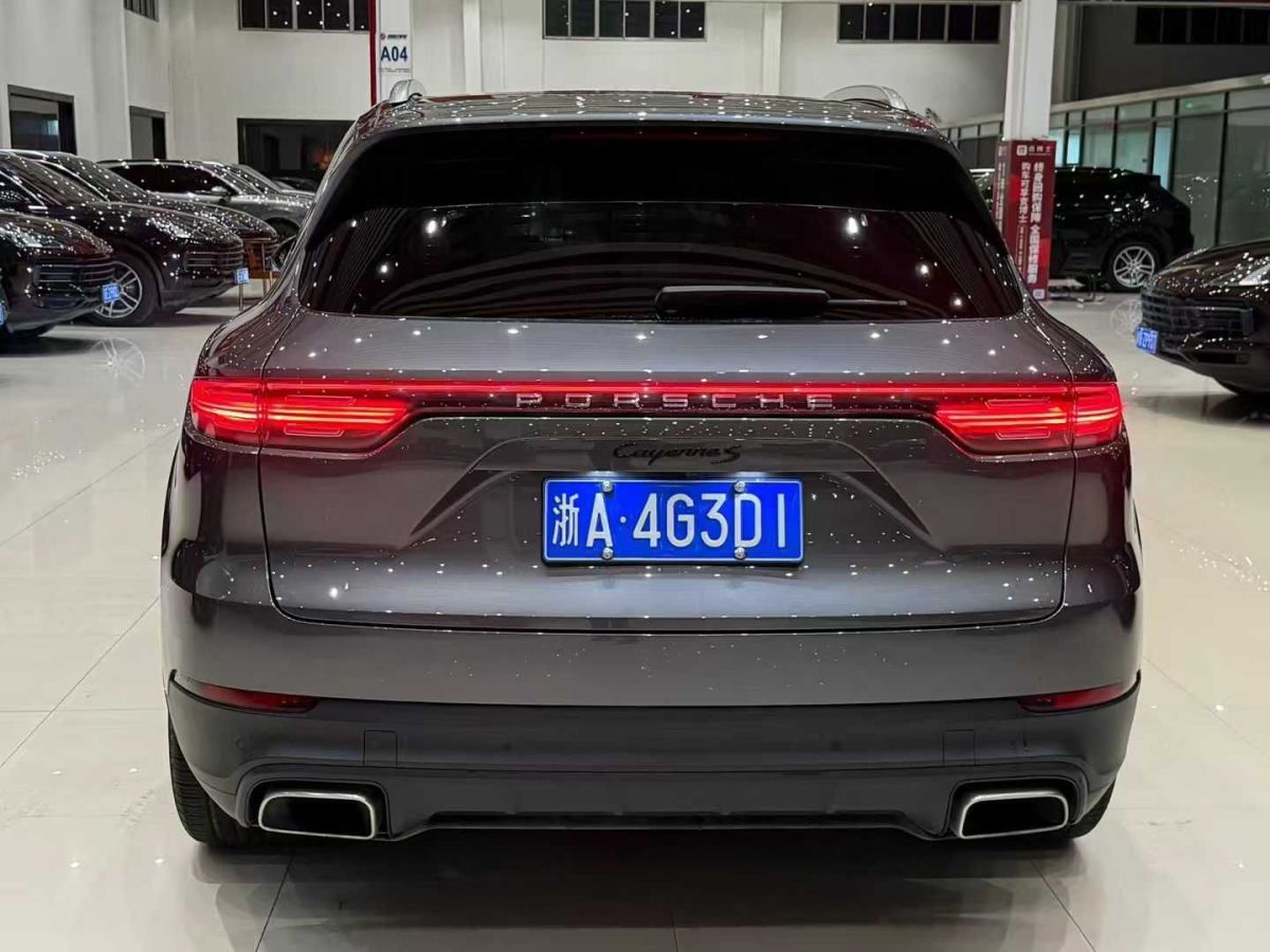 保時(shí)捷 911  2021款 Turbo S 3.8T 保時(shí)捷中國(guó)20周年紀(jì)念版圖片