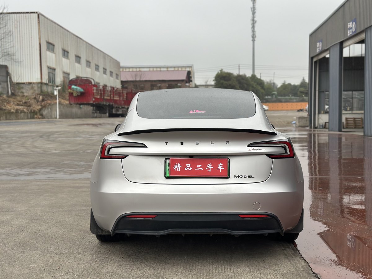 特斯拉 Model 3  2023款 煥新版 后輪驅(qū)動圖片