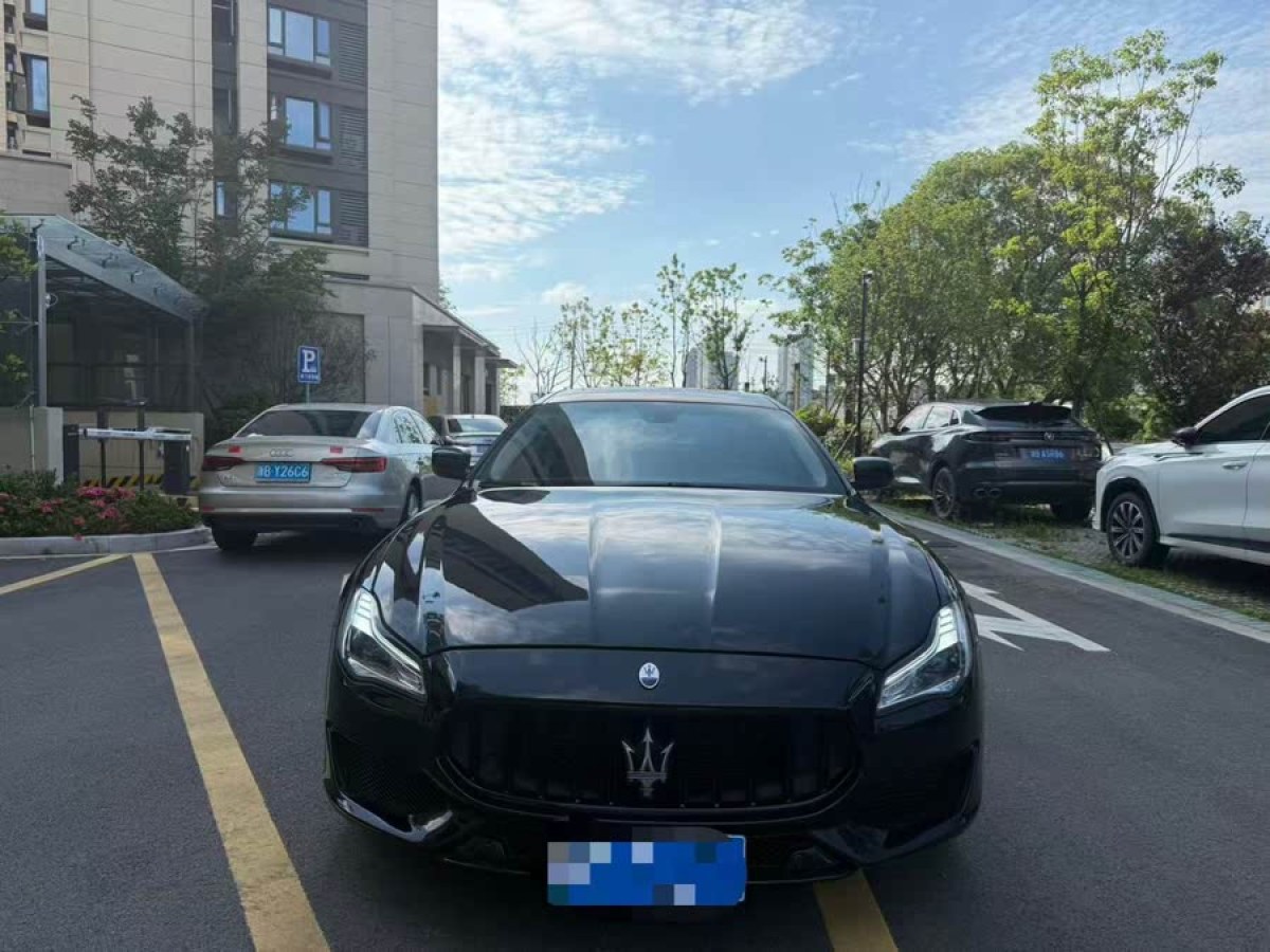 瑪莎拉蒂 總裁  2013款 3.0T 標(biāo)準(zhǔn)型圖片