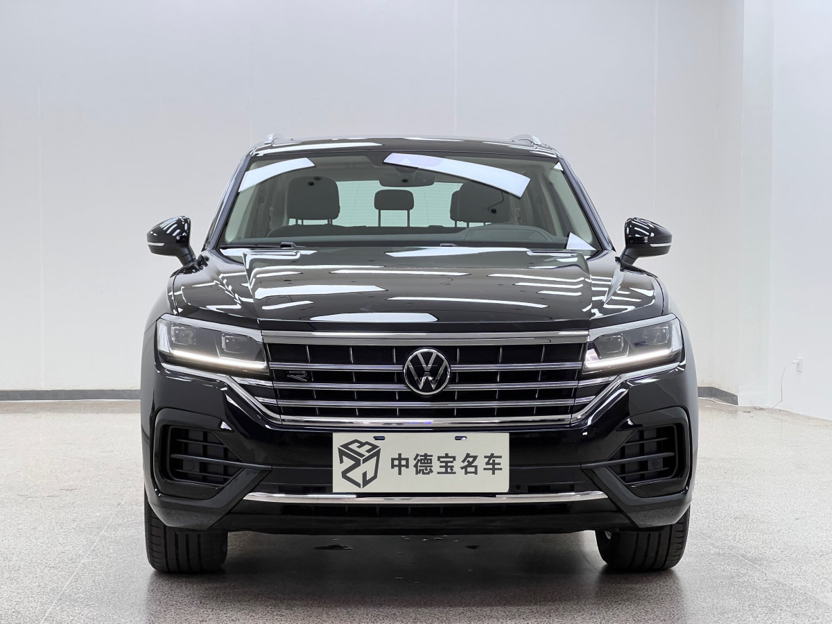 大众 途锐  2023款 2.0TSI 锐尚版图片