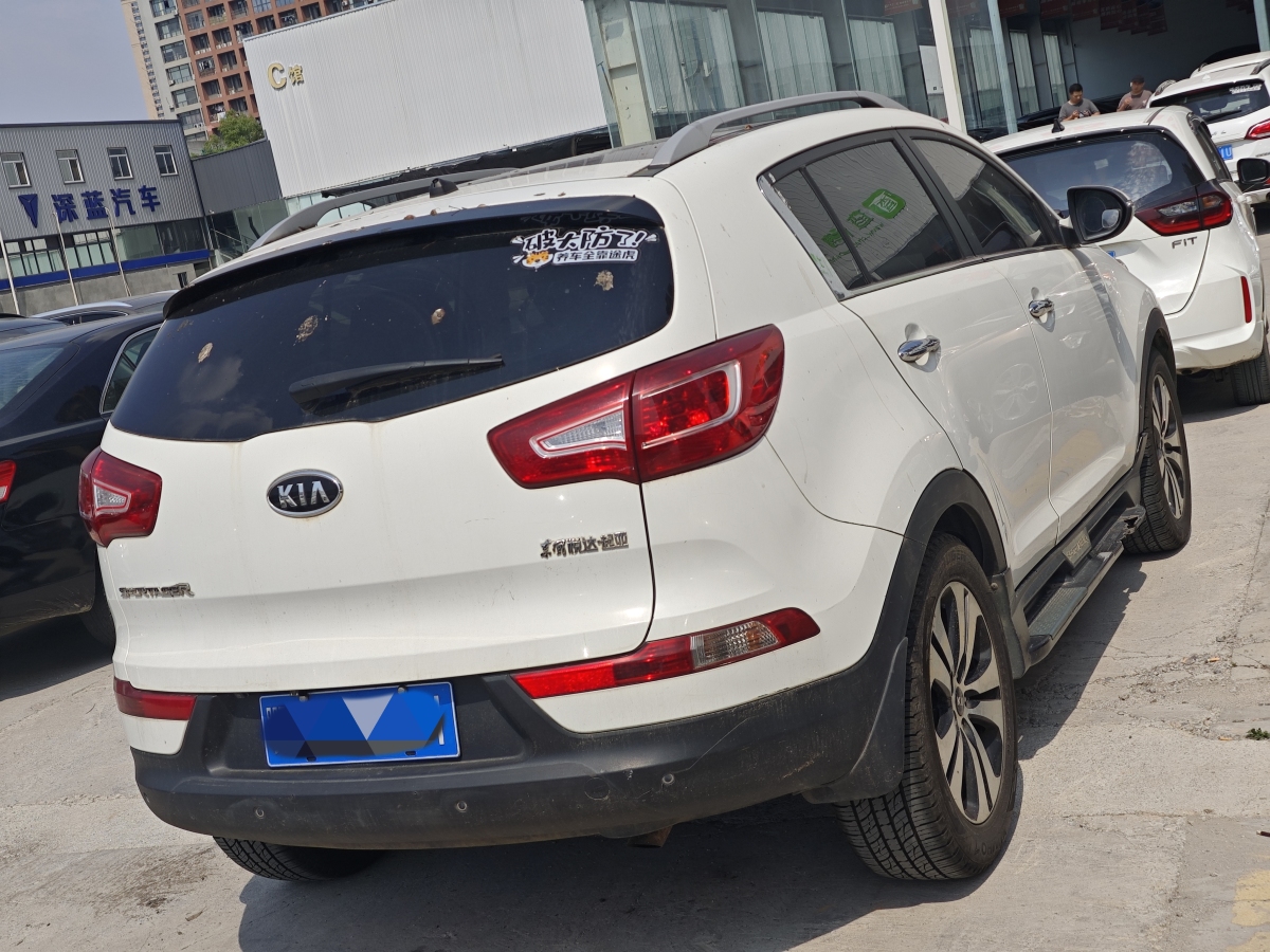 起亞 智跑  2011款 2.0L 自動(dòng)兩驅(qū)版Premium圖片