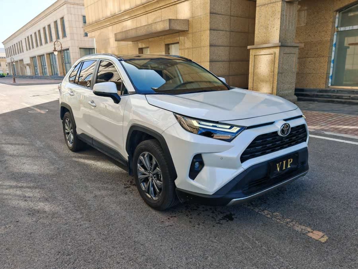 2024年7月豐田 RAV4榮放  2024款 2.0L CVT兩驅(qū)風(fēng)尚Plus版